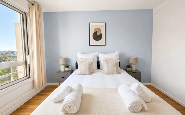 Élégant Appartement à Levallois-Perret
