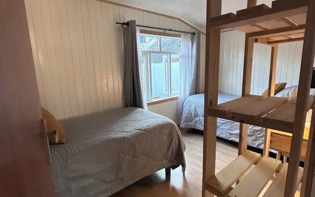Refugio Ballena Hostel