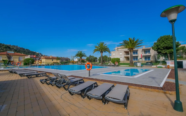 Rescator Resort 329 in Roses