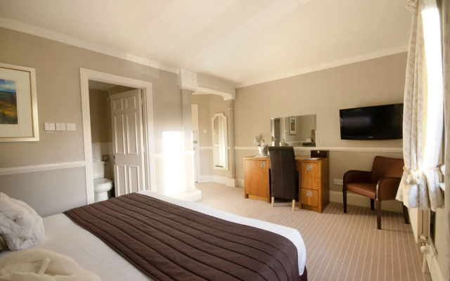 Hatton Court