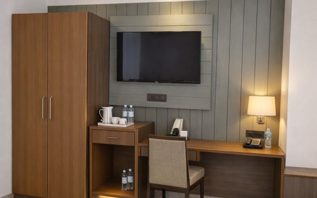 The Prominence Premium Hotel & Banquet