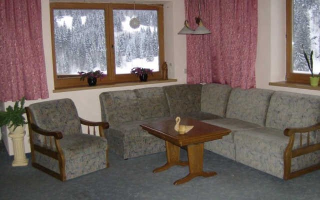 Haus Felsen