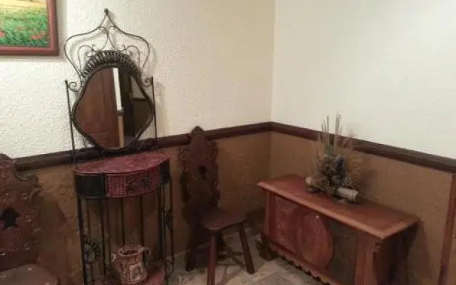 Hostal Restaurante El Cazador