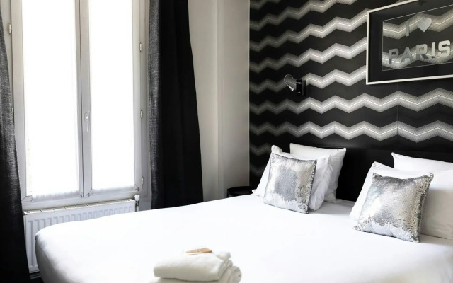 Porte de Versailles Hotel