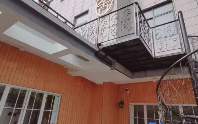 Lingering Homestay Shanghai