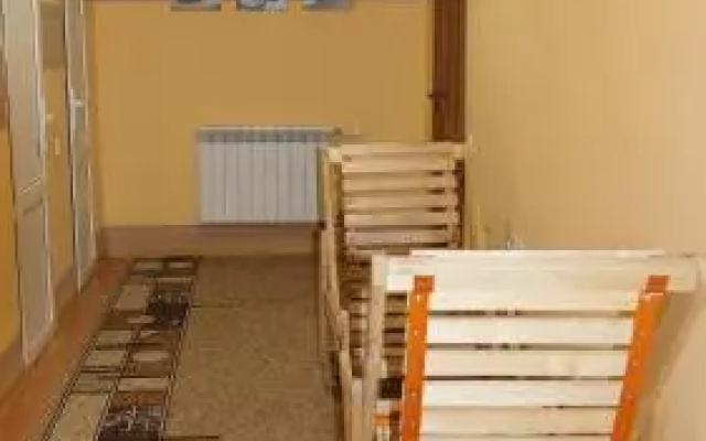Guest House On Esenina 13