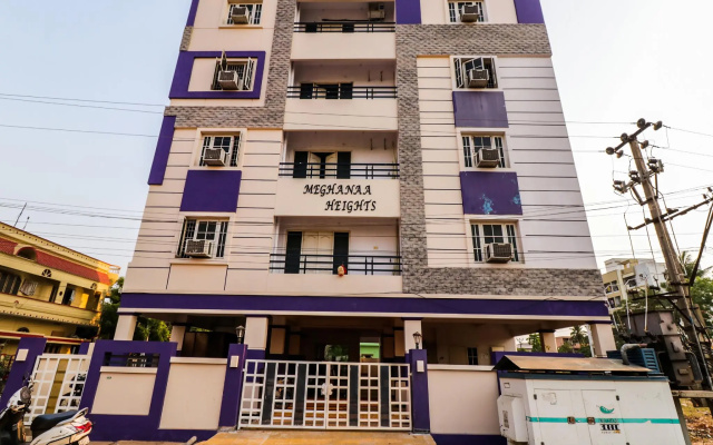 Capital O 35480 Coastal Bay Service Apartments
