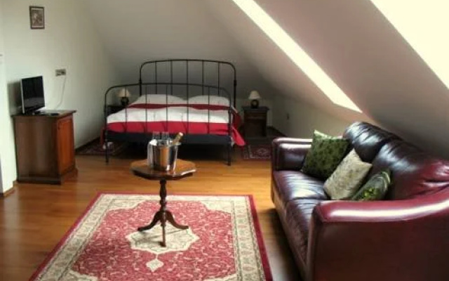 Hotel Sebastian