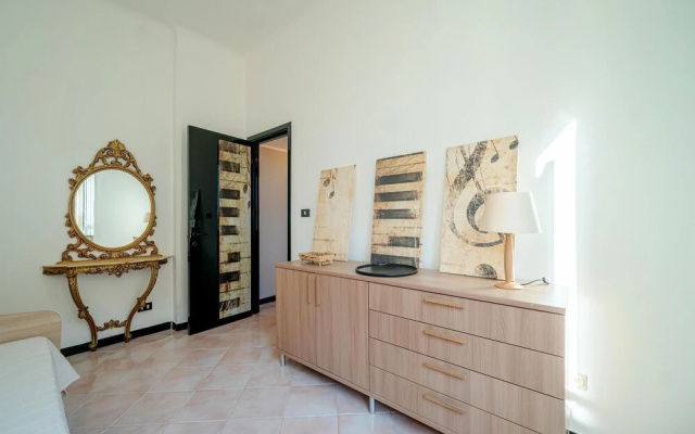Amazing Apartment in Genova With Wifi and 2 Bedrooms