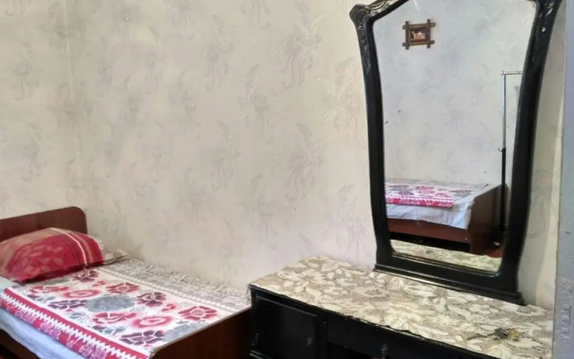 U Nairy Guest House