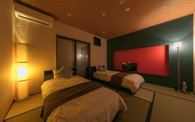 GUESTHOUSE Higasikujyou Yanagi Sitamachi