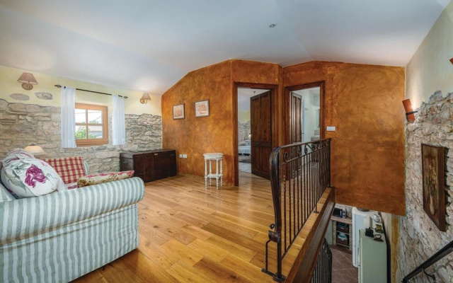 Beautiful Home in Svetvincenat With Wifi and 2 Bedrooms