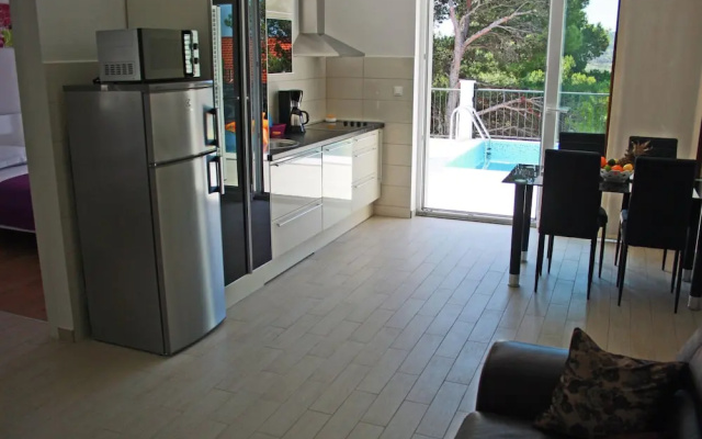 Modernistic Apartment in Primosten With Pool