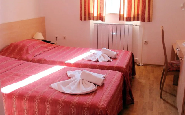 Hotel Emaus