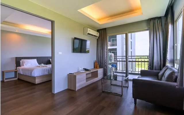 Tisha Hotel