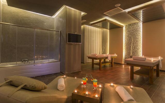Lonicera World Resort & Spa Hotel - Ultra All Inclusive