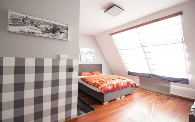 Alibi Apartments