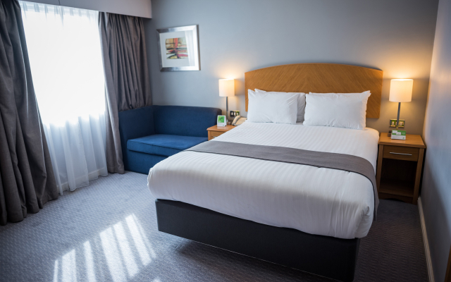 Holiday Inn Manchester West by IHG