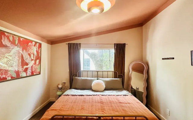 Palma Plaza Unit C