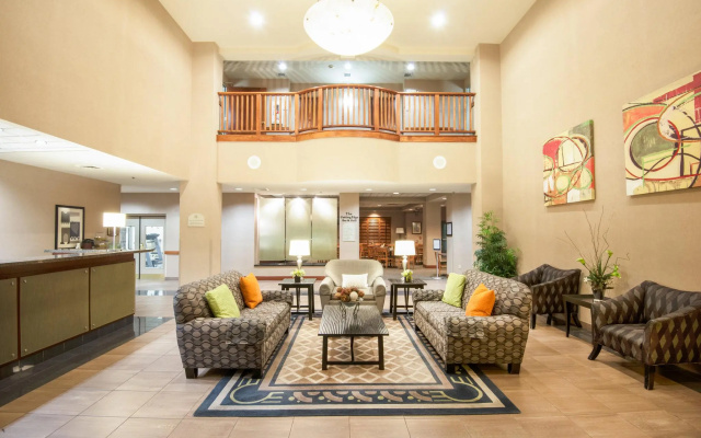 Holiday Inn & Suites Goodyear - West Phoenix Area by IHG