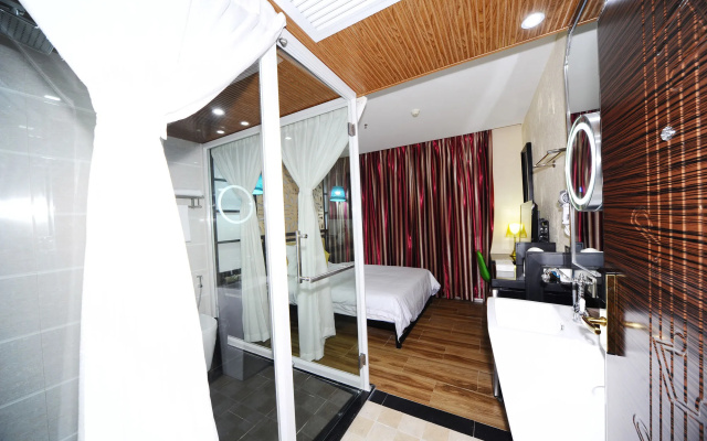 Jiang Yue Ming Shang Hotel