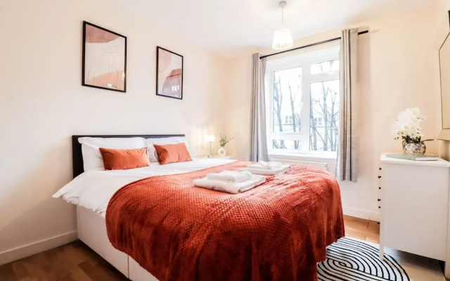 2 Bed Apartment in Russell Square