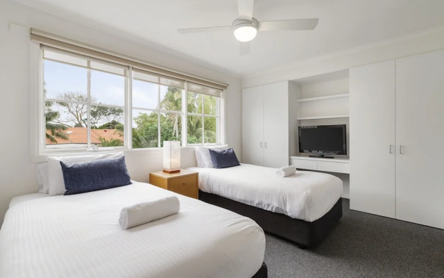 Whitecliffs Beach Resort