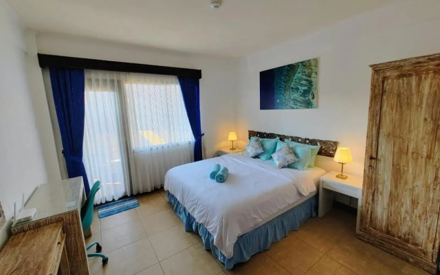 Club Bali Room 6548
