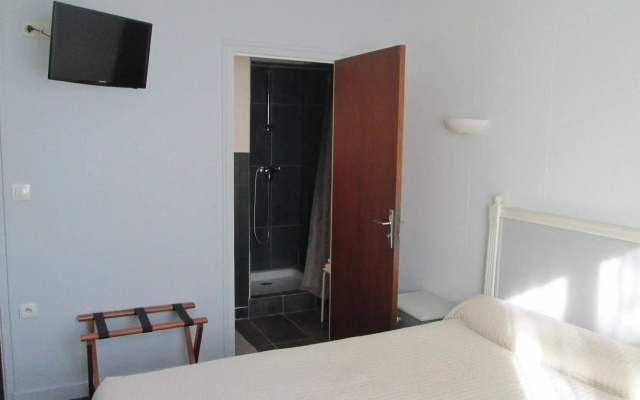 Hotel Victor Hugo