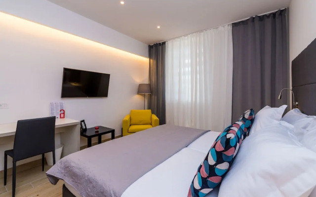 Hostel Petra Marina