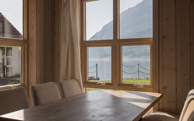 Skjolden Resort