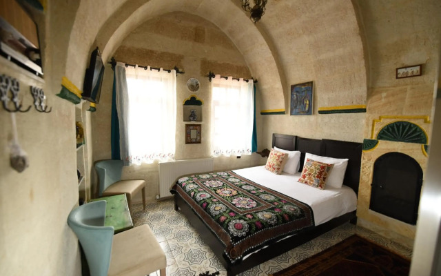 Canela Cave Hotel