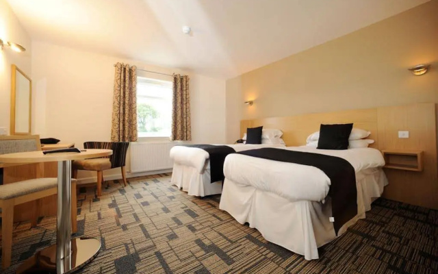 Lairhillock Lodge