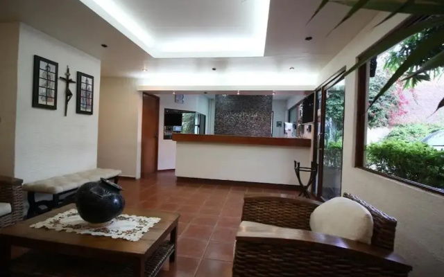 Hotel Villa Blanca Suites