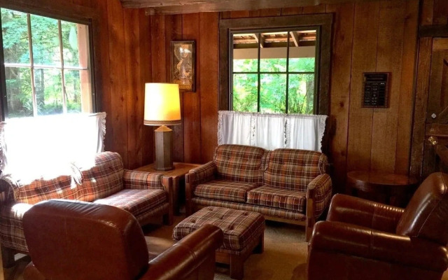 Glacier Mt Baker Lodging