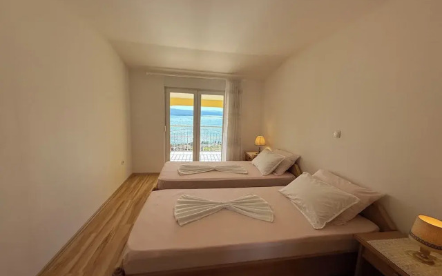 Apartments Vista Bliss 2