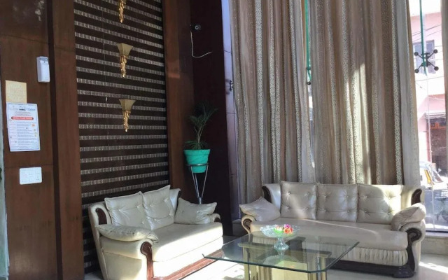 Hotel Opulence