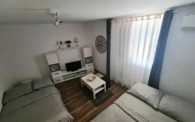 Apartment Dada