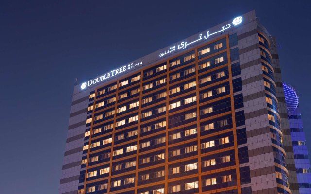 Отель DoubleTree by Hilton Hotel & Residences Dubai Al Barsha ОАЭ, Дубай - 1 отзыв об отеле, цены и фото номеров - забронировать отель DoubleTree by Hilton Hotel & Residences Dubai Al Barsha онлайн вид на фасад