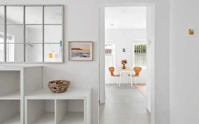 Bright 1-bed Apartment in Coastal North Bondi