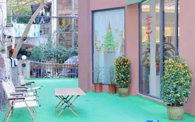 Mengyu Homestay (Hainan University)