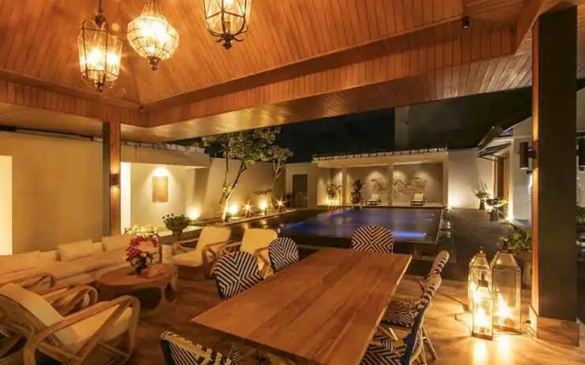 Tantri House Jambon