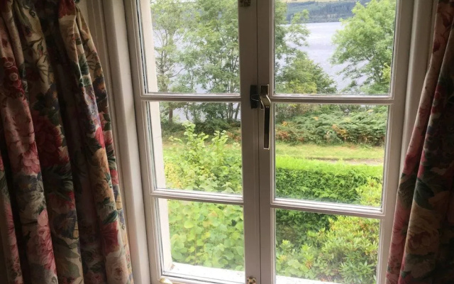 Loch Ness Lodge