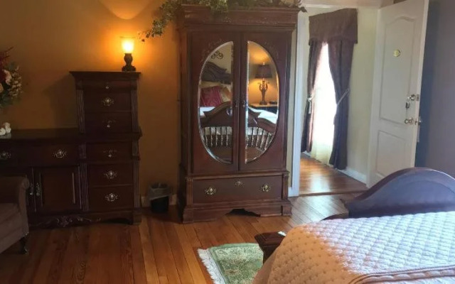 Hill House B&B