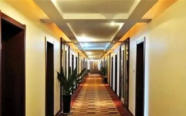 Wuyuan Qinghuawu International Hotel