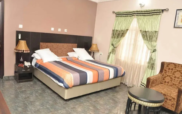 Transtell Suites & Service Apartments