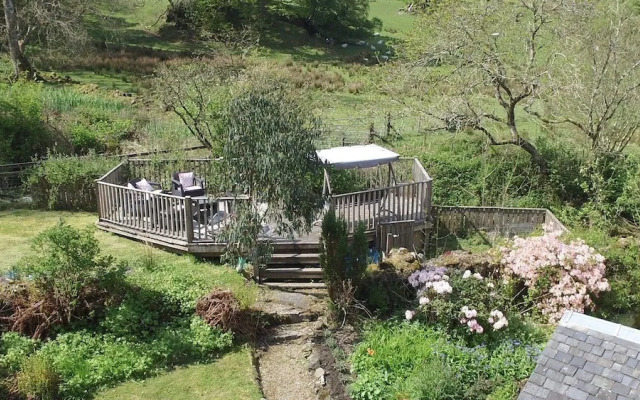The Coach House B&B and Apartment