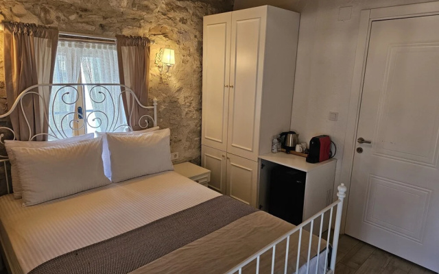 Kugu Urla