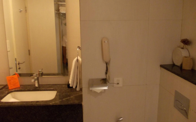 Hotel Kohinoor Elite near BKC
