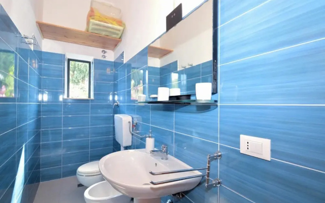 Beach House With Spectacular Views of the Gulf of Castellammare